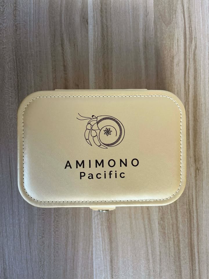 Amimono Jewelry Case