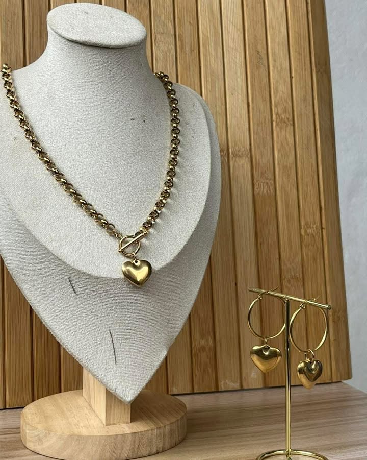 Tehani Gold Set