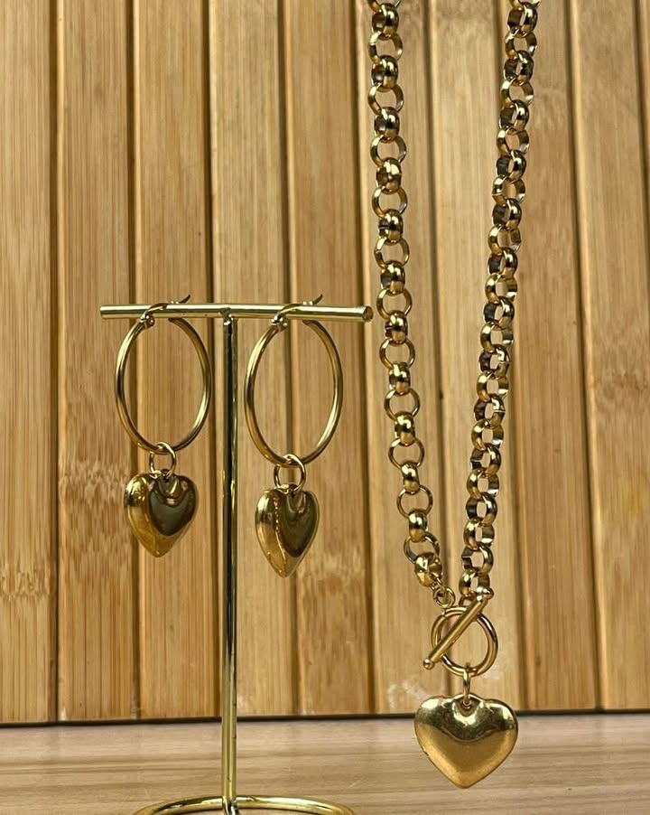 Tehani Gold Set